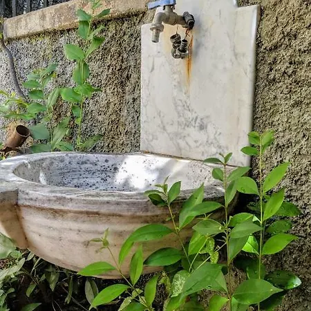 Un Giardino A Due Passi Dal Mare Специя
