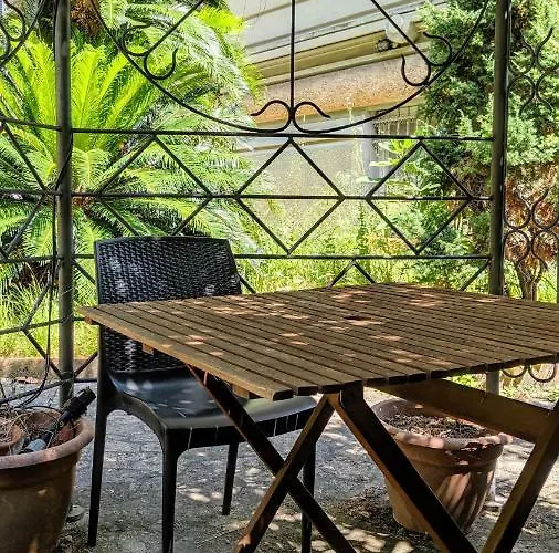 Un Giardino A Due Passi Dal Mare Lägenhet La Spezia